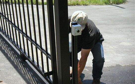 gate-repair.jpg